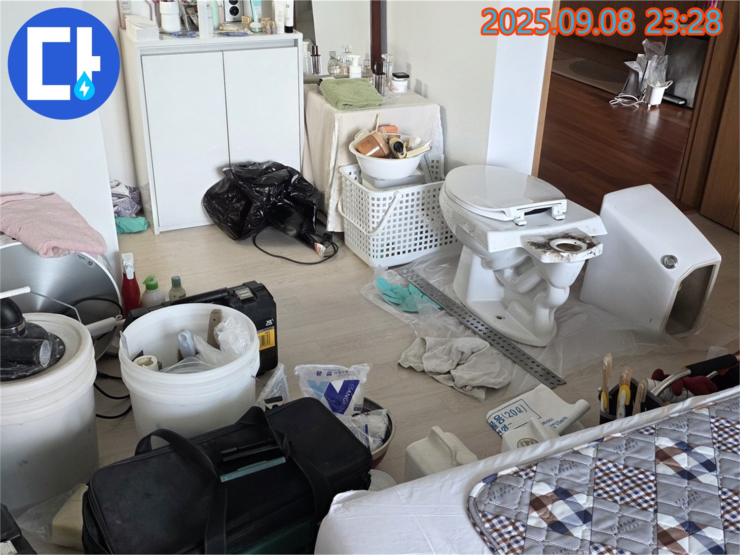 포천 일동 아파트 새 부품 설치 준비 - 꼼꼼하게 확인