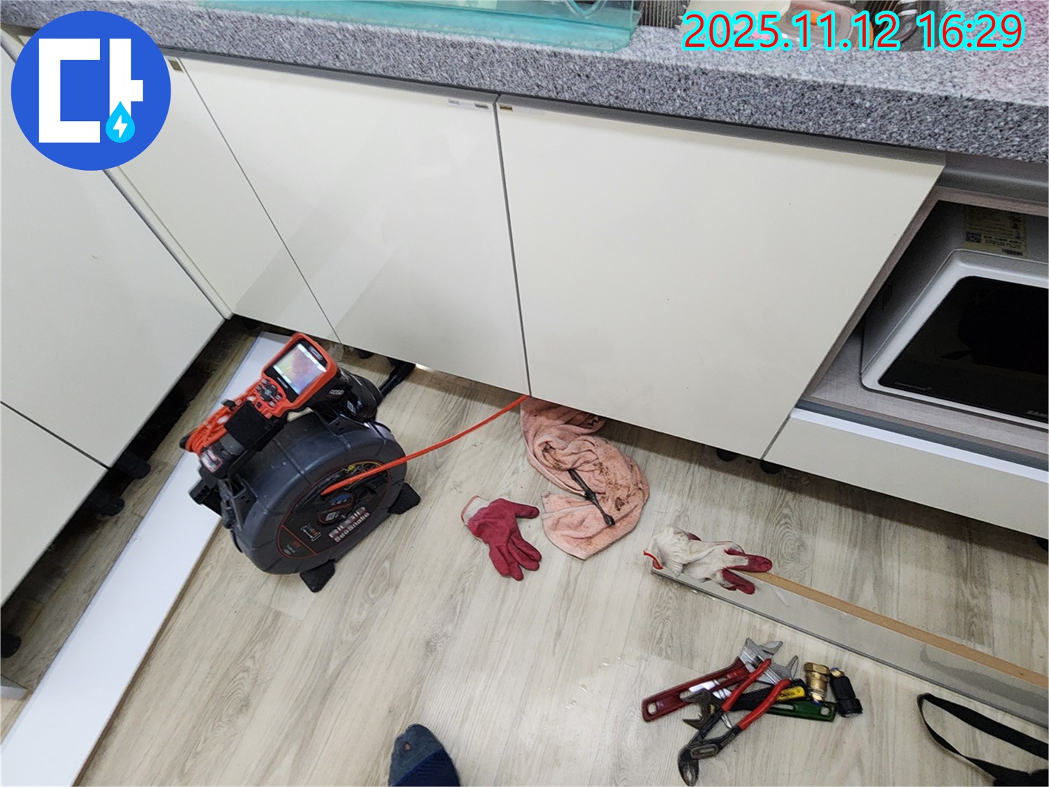 포천 군내면 싱크대 하수구 내시경 검사 - 정확한 누수 원인 진단으로 문제 해결!