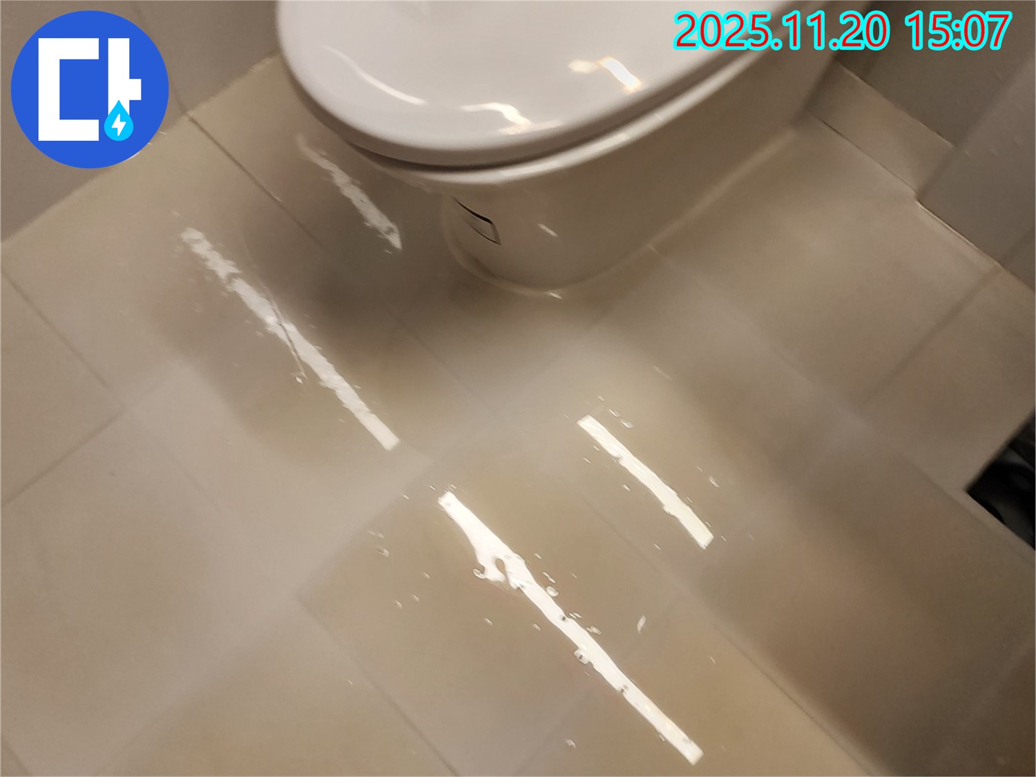 가산면 마산리 변기 누수 문제, 정확한 원인 분석과 맞춤형 해결책으로 완벽하게 해결해 드립니다 - 믿고 맡겨주세요!